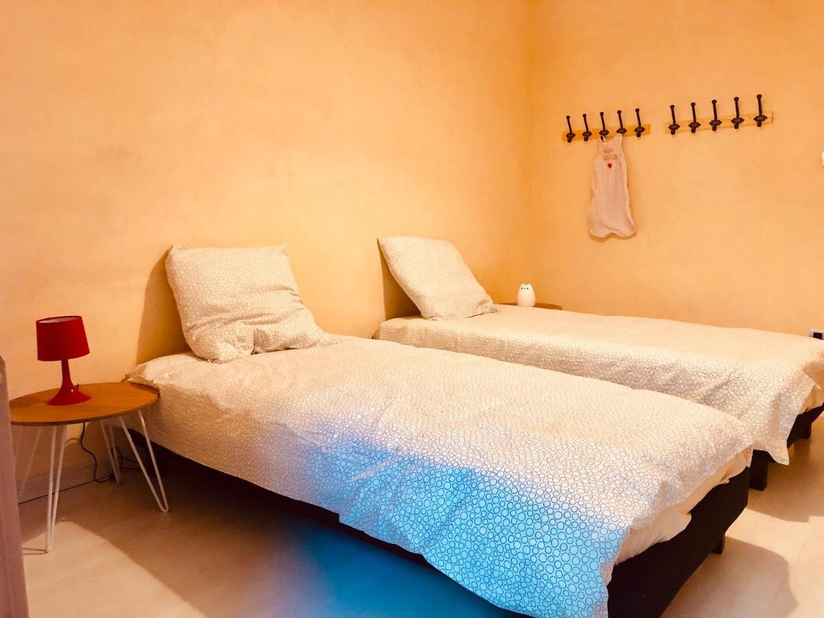 Magnifique Appartement Tout Equipe - 6 Personnes Le Puy-en-Velay Exterior photo